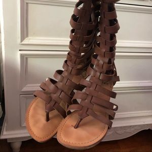 Sold 👼🏼Brown Gladiator Sandals
